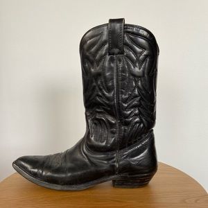 Vintage black leather cowboys boots